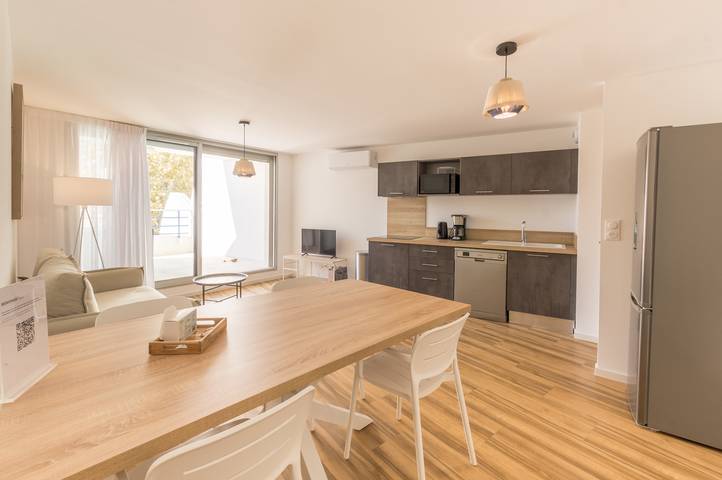 Location de vacances pour 6 personnes, avec terrasse dans Plage du Grand-Travers - 3