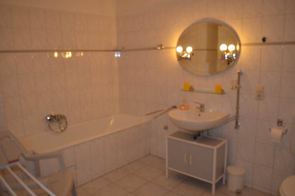 Entire apartment, Apartment 4 Ehlers - Apartments Ehlers-Bastelstudio in Bad Bevensen, Landkreis Uelzen