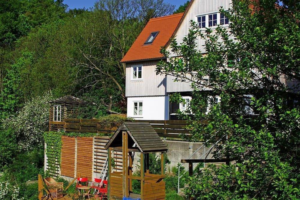 Ganze Wohnung, Ferienwohnung \"Zum Umgebinde\" - Ferienwohnungen Haus Heimat in Lückendorf, Oybin
