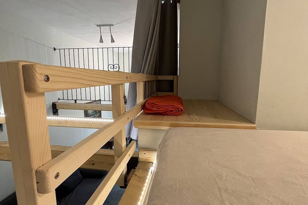 Ganze Wohnung, Studio apartment in the center in Crescentino, Vercelli Provinz