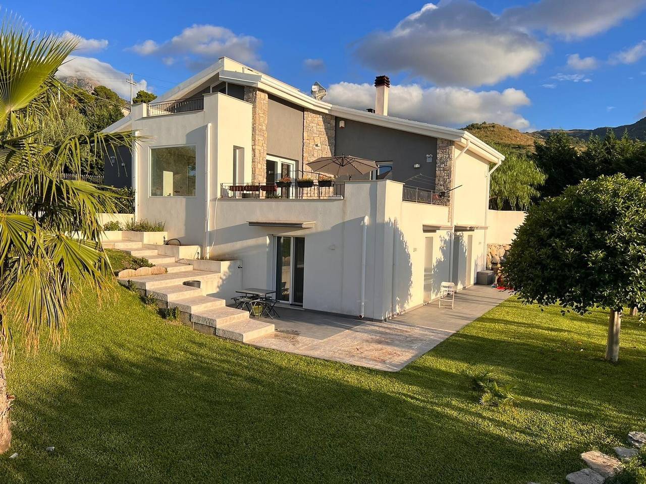 Luxusvilla Eirene auf Sizilien mit Meerblick, Wlan und Klimaanlage in Termini Imerese, Palermo Provinz