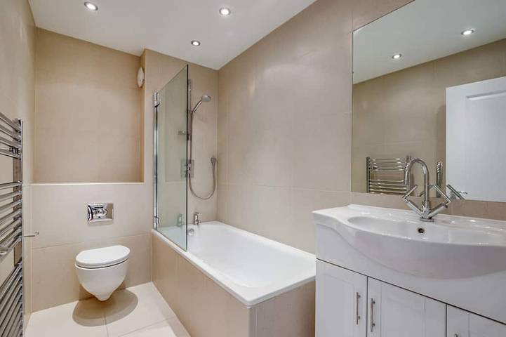 Modernes 4-Schlafzimmer Knightsbridge Haus bei Hyde Park in London, Südostengland