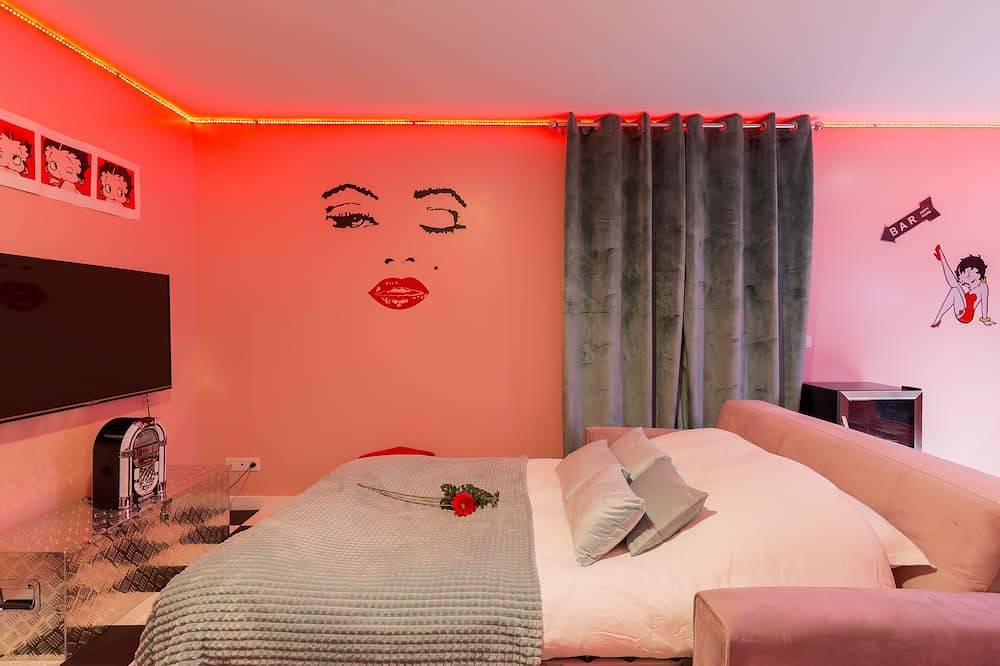 Apartamento entero, Marilyn Monroe Suite - 4P with Private Jacuzzi in Coupvray, Sena y Marne