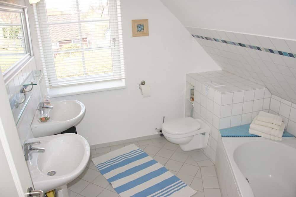 Ferienhaus Strandrose in Schönberg-Brasilien in Hundestrand Kalifornien, Schönberg