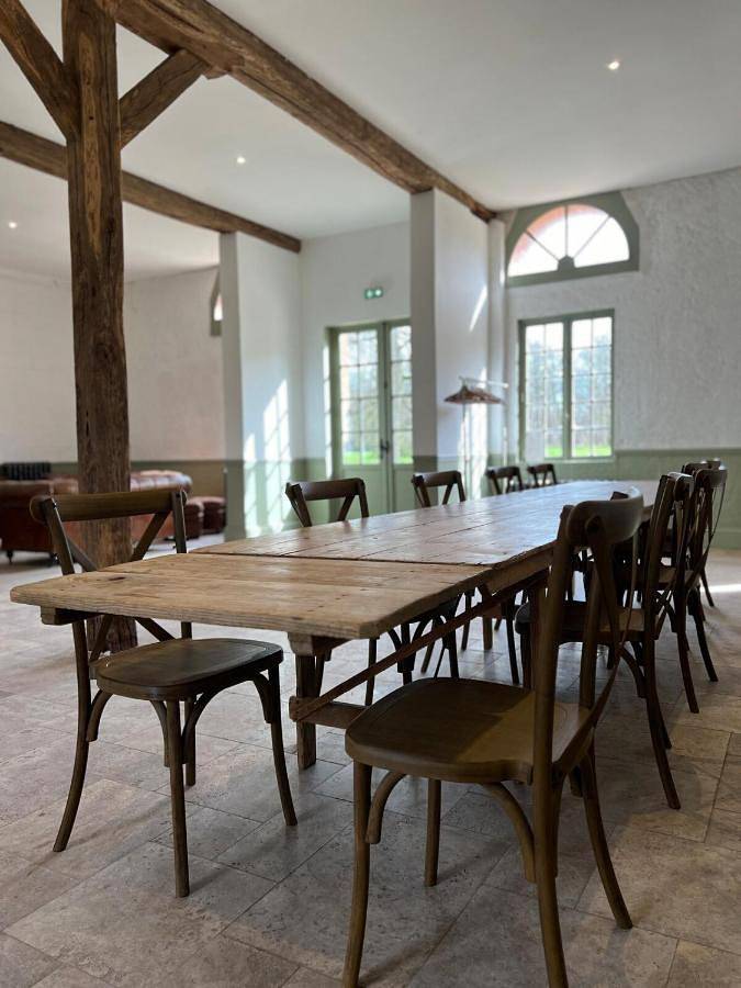 Location de vacances pour 15 personnes, animaux acceptés à La Ferté-Saint-Aubin - 2