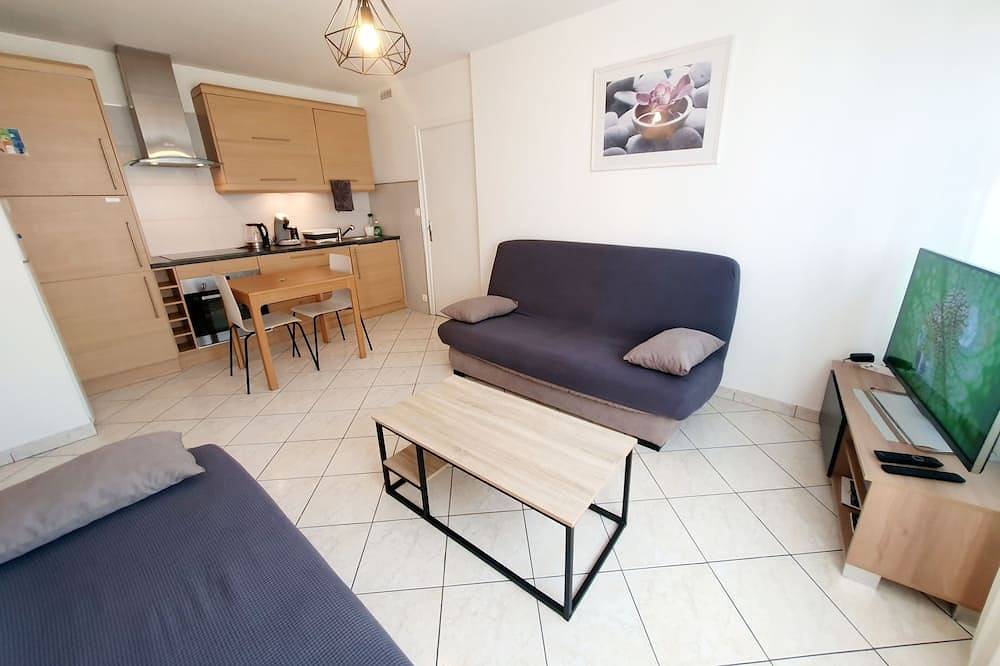 Entire apartment, Apart 5 Personnes, 1 min Gare D'annemasse, 5 km Genève in Annemasse, Saint-Julien-en-Genevois region