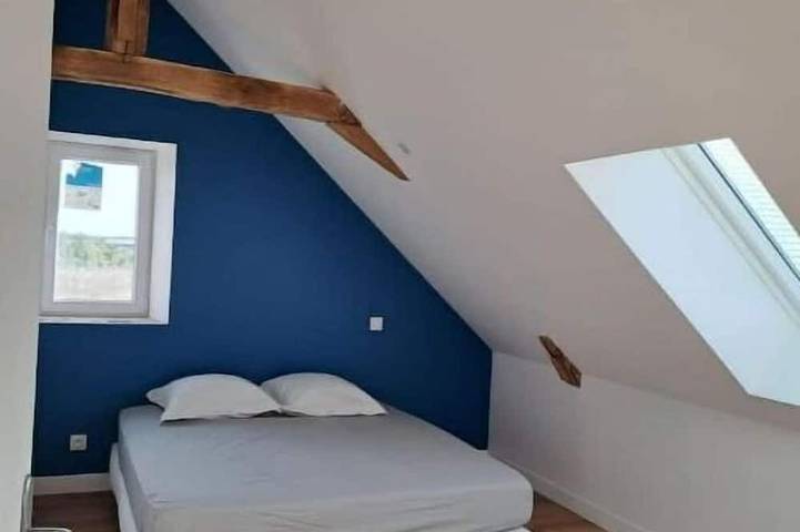 Ancienne Ferme Rénovée - 7 Chambres/14 Couchages Avec Étang in Bouère, Mayenne