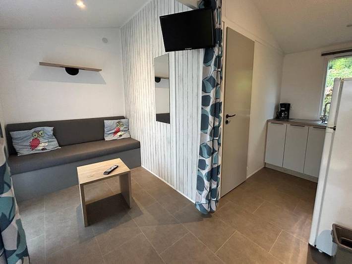 Camping Du Valentin - Mobilheim 2 personen - Welcome 2P - 1 Schlafzimmer, mit überdachter Terrasse in Laruns, Béarn
