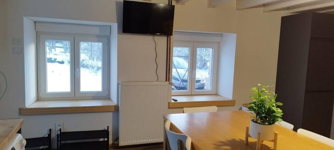 Location de vacances pour 8 personnes, avec vue et jardin à Barbey-Seroux - 4