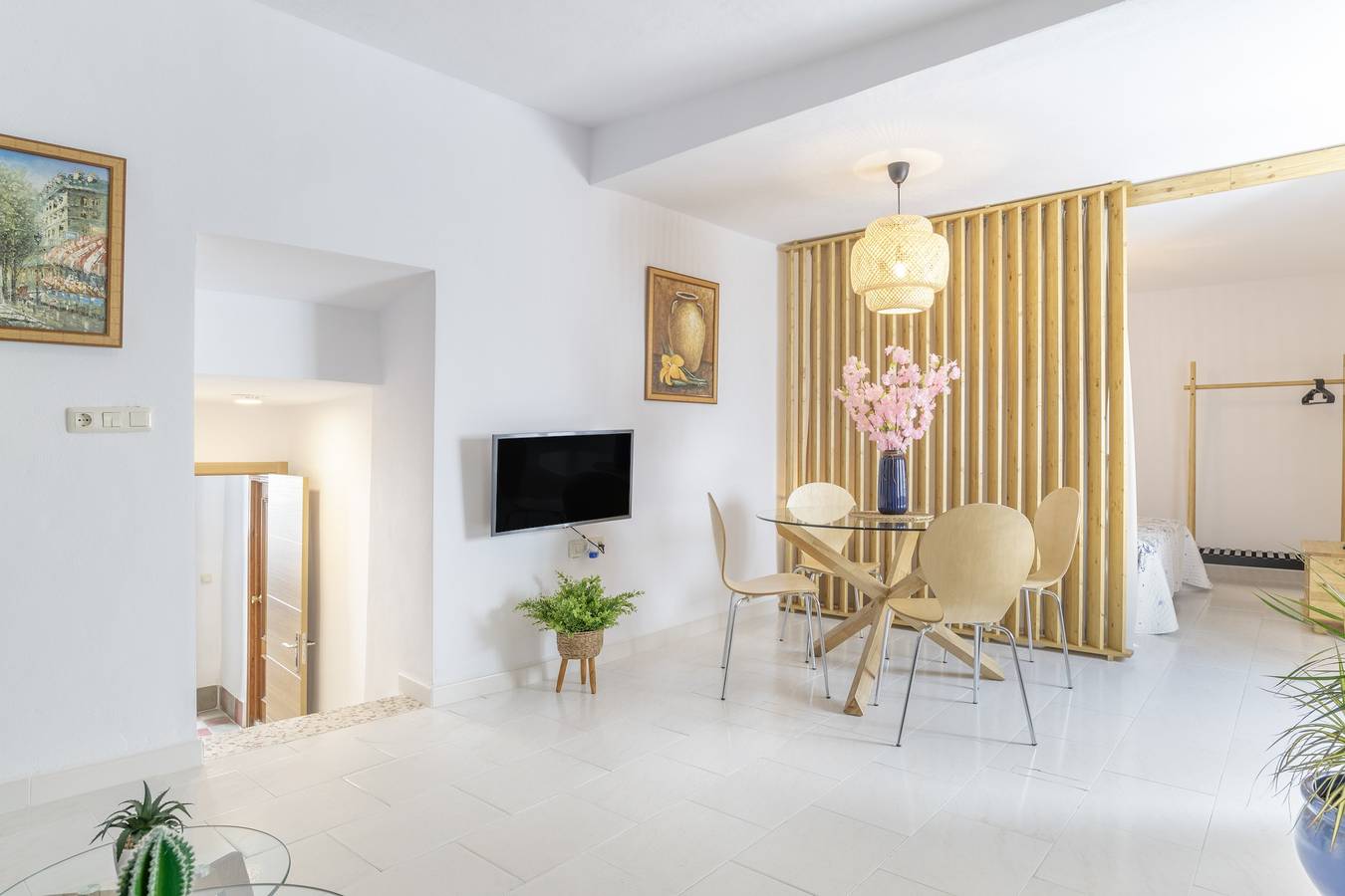 Casa Rural 'El Rincón de Hugo' con Vista a la Montaña, Terraza Privada, Aire Acondicionado y Wi-Fi in Alcalá de los Gazules, Parque natural de Los Alcornocales