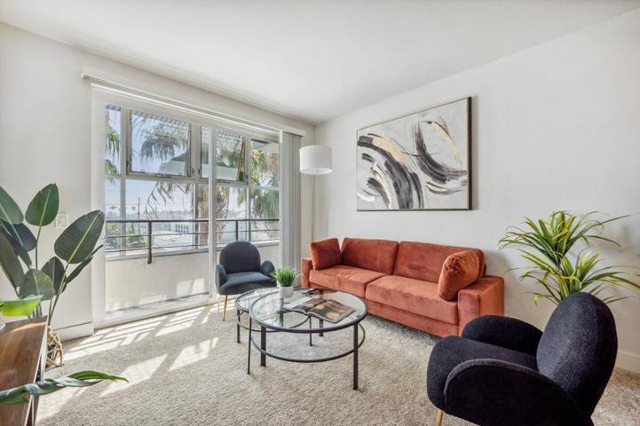 Apartamento de vacaciones para 4 personas, con piscina además de terraza y vistas - 1