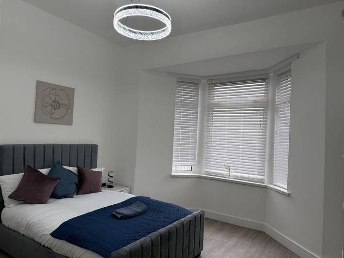 Holiday letting for 5 people in Cardiff