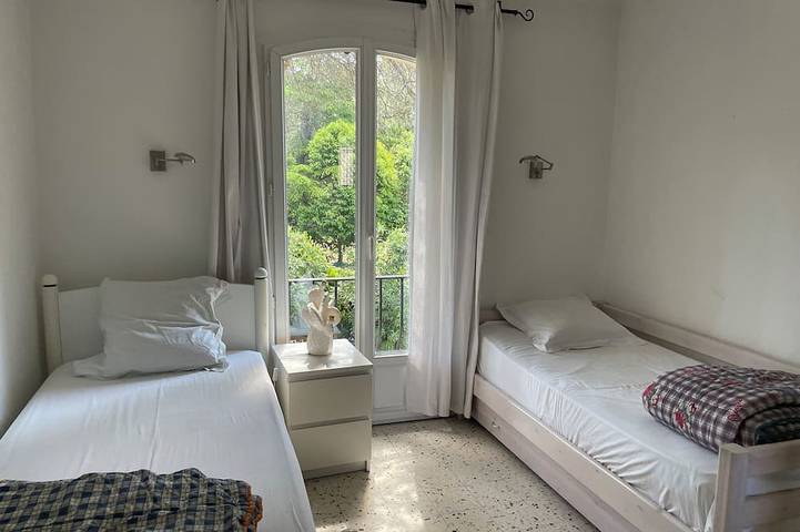 Villa pour 6 personnes, avec balcon et jardin à Valbonne - 4