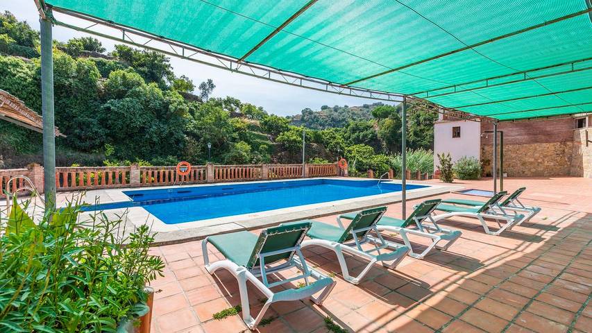 Casa rural para 20 personas en Sayalonga - 2