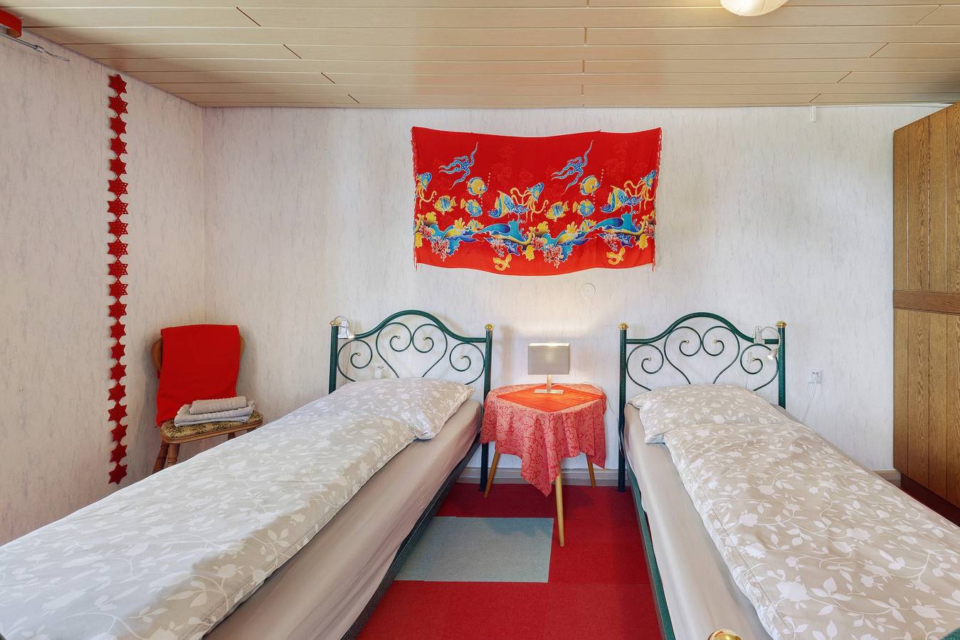 Ganze Wohnung, Ferienwohnung 'Fromista, 55qm, 2 Schlafzimmer' mit gemeinsamer Terrasse, Garten und Wi-Fi in Reiselfingen (Löffingen), Löffingen