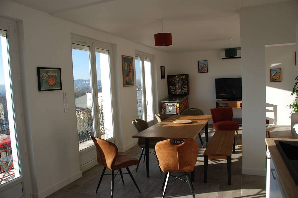 Appartement entier, Appartement 100m2 avec jardin privatif a Brive la gaillarde in Brive-la-Gaillarde, Région de Brive-la-Gaillarde