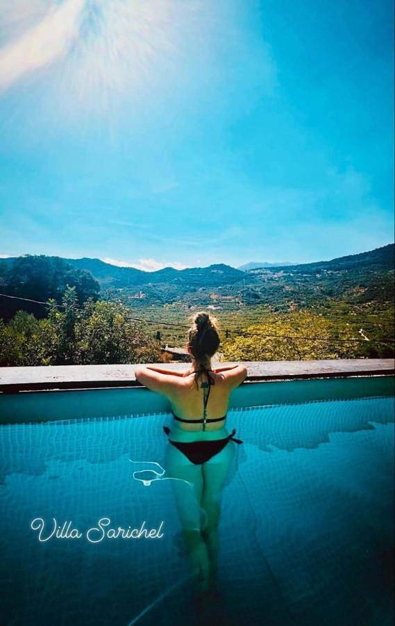 Maison d’hôte pour 2 personnes, avec Terrasse et Jacuzzi ainsi que Piscine et Vue à Agios Nikolaos