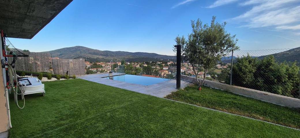 Maison de vacances pour 14 personnes, avec piscine ainsi que vue et jardin - 1
