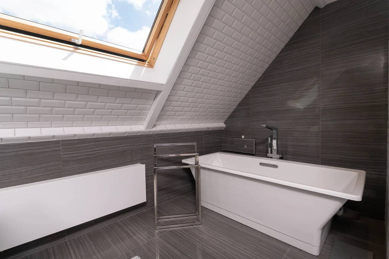 Chambre d’hôtes « Ty Castel - Chambre d’hôtes 1 » avec piscine, terrasse et Wi-Fi in Ploeren, Côte des Mégalithes