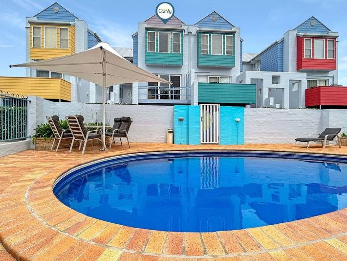 Holiday apartment for 6 people, with pool in Batemans Bay