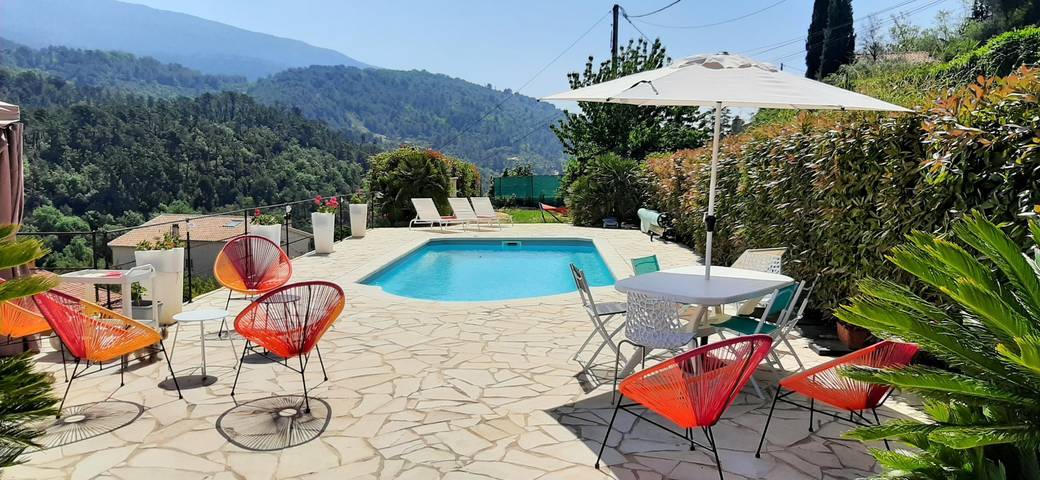 Chambre d’hôte pour 2 personnes, avec Jardin et Piscine