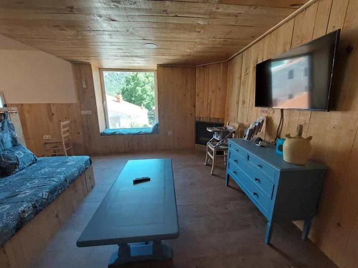 Casa rural para 8 personas, con vistas y balcón, Familias con niños en Riopar (rio Mundo)