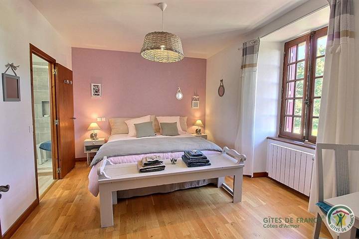 Chambre d’hôte pour 2 personnes, avec jardin à Penvénan - 4