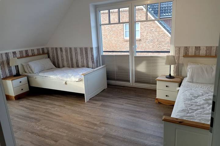 Wohlfühloase für 8 Personen mit Sauna und Whirlpool in St. Peter-Ording, Eiderstedt