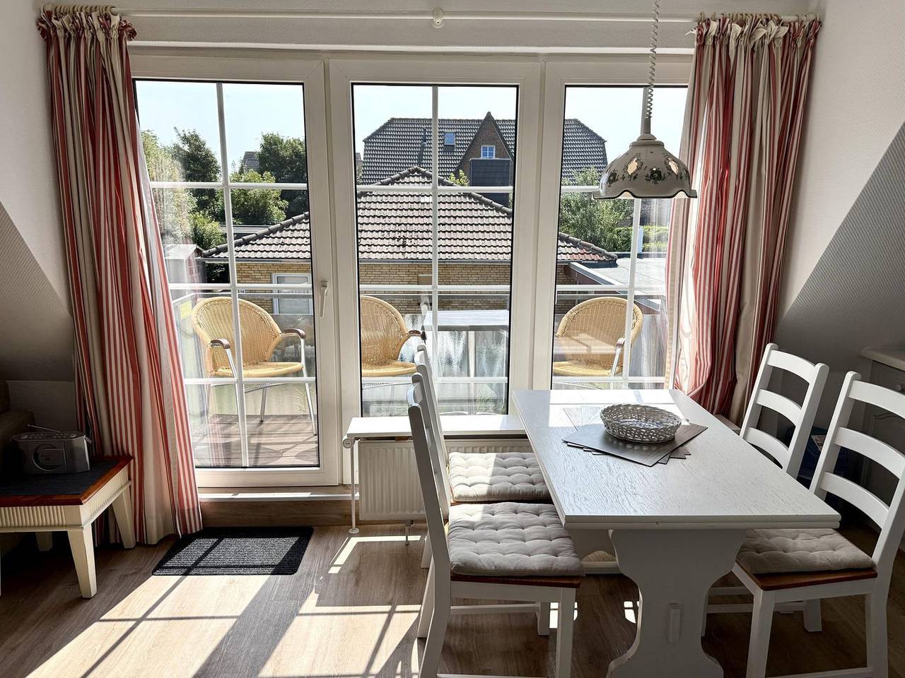 Ganze Wohnung, Gemütliche 3-Zimmer Ferienwohnung für 4 Personen, strandnah in Westerland in Westerland, Sylt (Gemeinde)