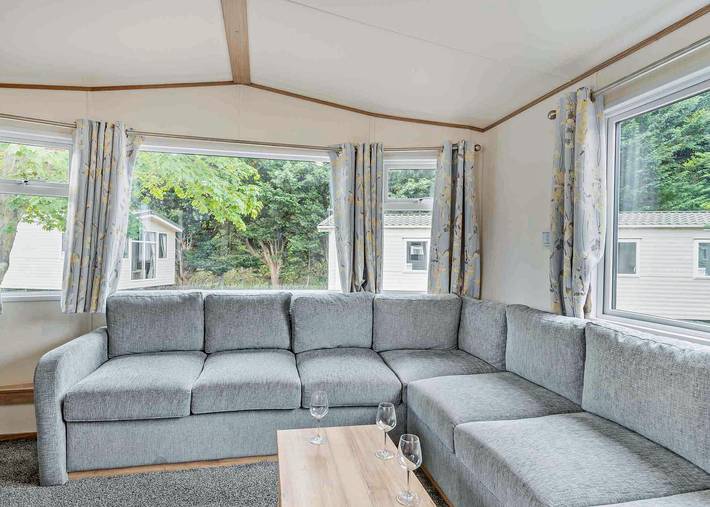 Caravan for 8 people in the Lake District