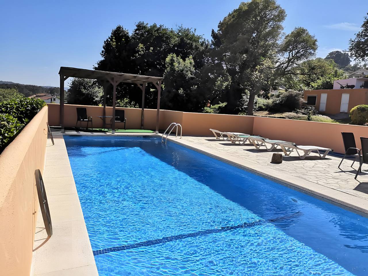 Holiday Home 'Mino Lodge' with Mountain View, Shared Pool and Wi-Fi in O Rosal, Pontevedra Province