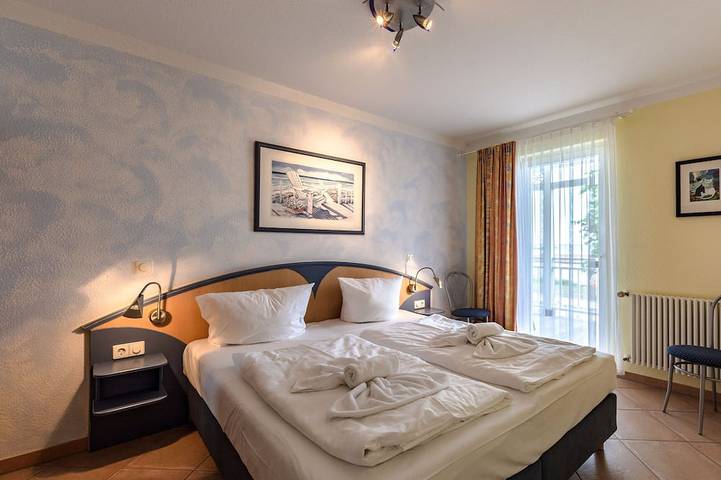 Villa für 4 Personen, mit Balkon, mit Haustier in Binz - 2