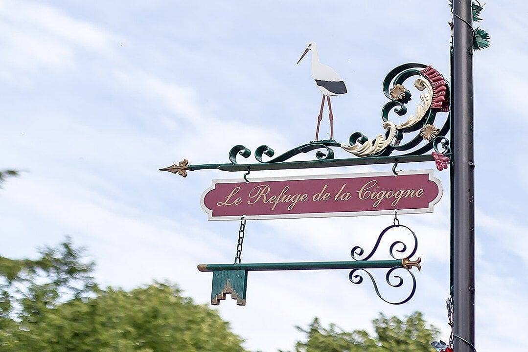 Chambre confortable avec vue sur le jardin, parking et bain à remous in Saint-Siméon-de-Bressieux, Isère