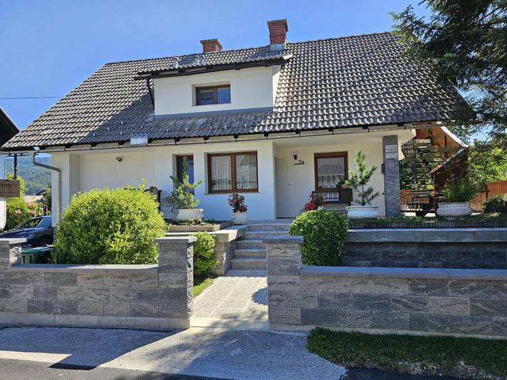 Gîte pour 6 personnes, avec jardin et vue dans Bohinjska Bistrica