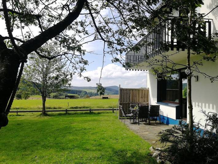 Ferienhaus für 13 Personen, mit Garten und Whirlpool in Medebach - 3