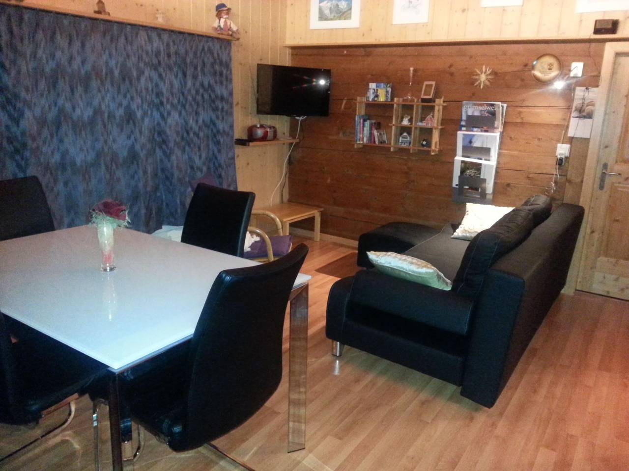 Ganze Wohnung, Maria Magdalena 2-Bett-Dachwohnung in Hasliberg, Berner Oberland