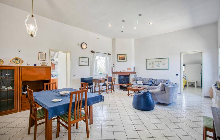 Ferienhaus für 9 Personen, mit Terrasse und Pool sowie Garten auf Sizilien - 3