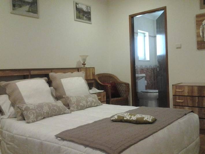Hôtel pour 2 personnes, avec Balcon et Terrasse ainsi que Vue et Vue sur le lac dans Podence