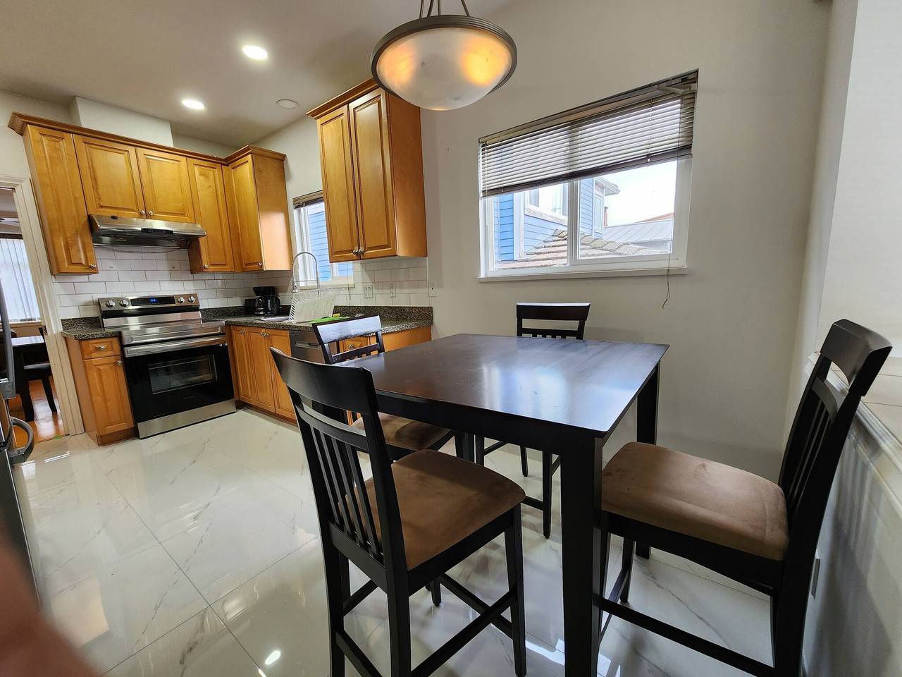 Casa tranquila ideal para familias cerca de Yvr y el centro de Vancouver in Vancouver, Columbia Británica