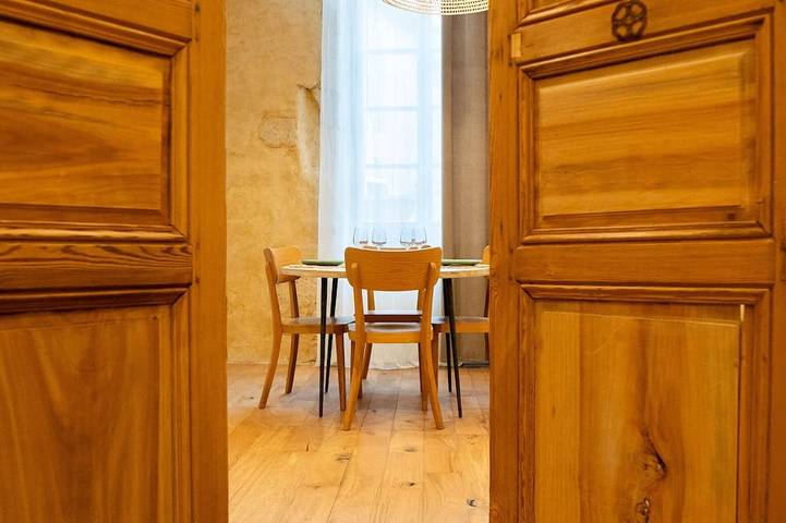 Appartement de vacances pour 4 personnes, avec jacuzzi ainsi que piscine et terrasse à Salon-de-Provence
