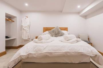 Glamping for 6 People in Airton, North Yorkshire, Photo 1