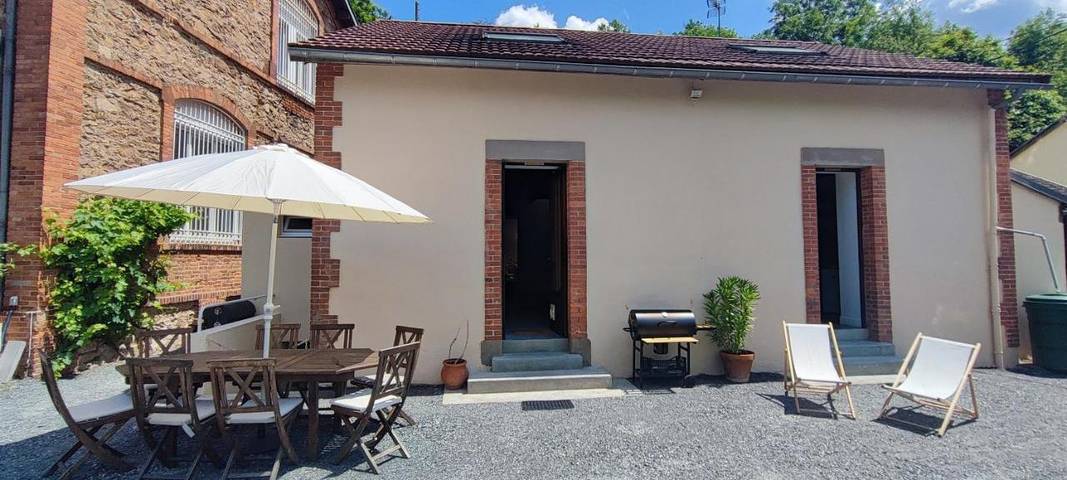 Location de vacances pour 5 personnes, avec Terrasse et Jardin à Cransac