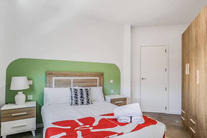 Entire apartment, City Hub Stay Tenefe in Vecindario, Santa Lucía de Tirajana