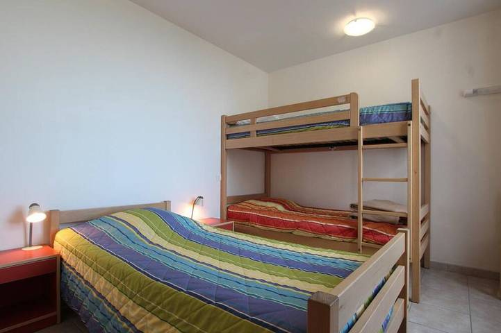 Gîte pour 6 personnes, avec terrasse à Digulleville - 3