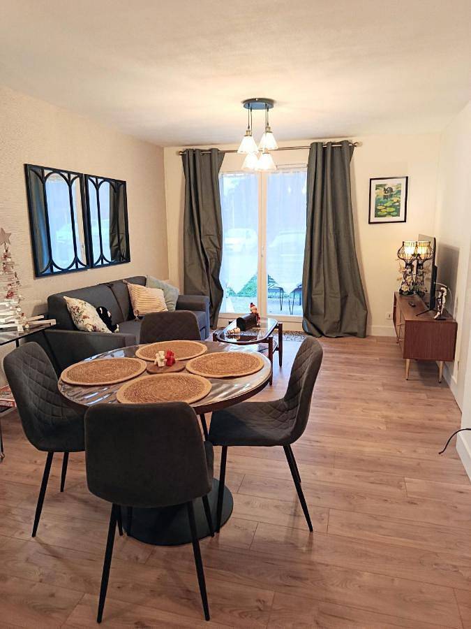 Appartement de vacances pour 4 personnes, avec Terrasse et Piscine à Gaillac