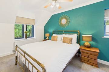 Holiday Rental for 6 People in Middlesbrough, North East England, Photo 2