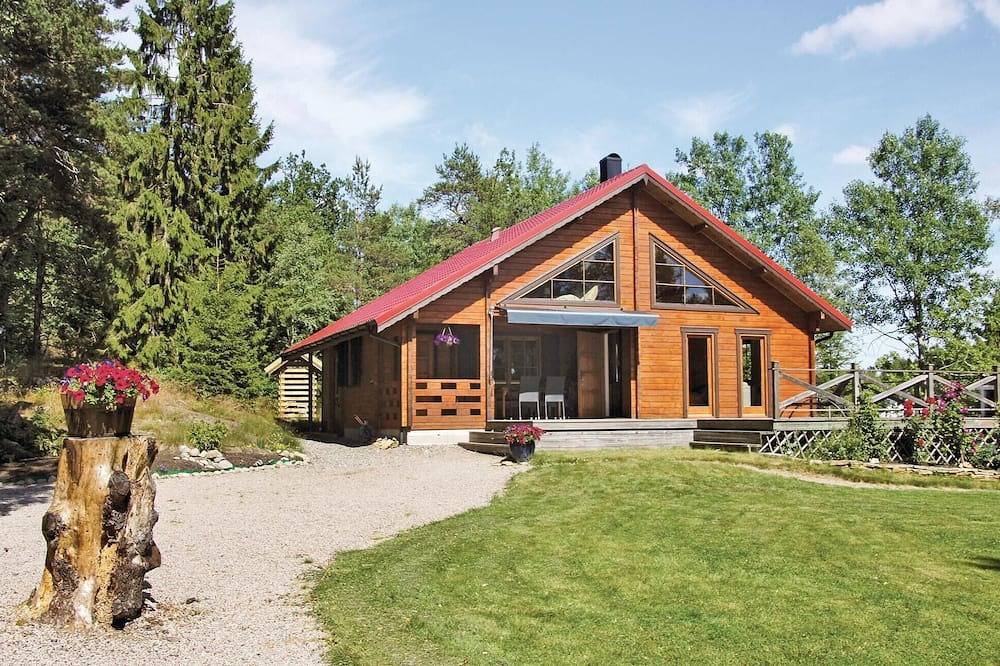 Fantastisk hjem med 3 soverom i. in Valbo-Ryrs distrikt, Norra Västkusten