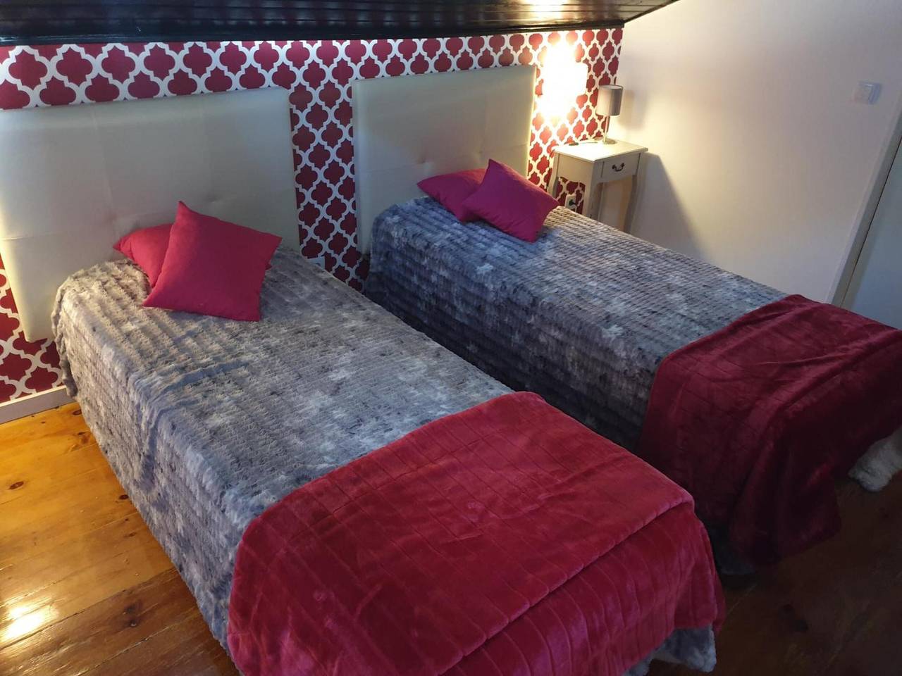 Room 'Twin' with Shared Garden and Wi-Fi in Porto, Porto District