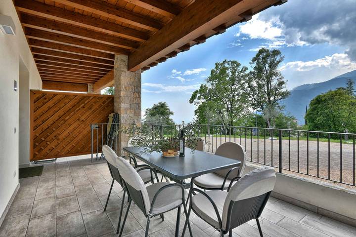 Ferienwohnung für 4 Personen, mit Balkon und Garten