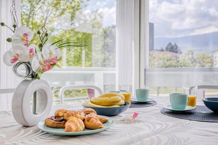 Gîte pour 2 personnes à Saint-Genis-Pouilly - 4